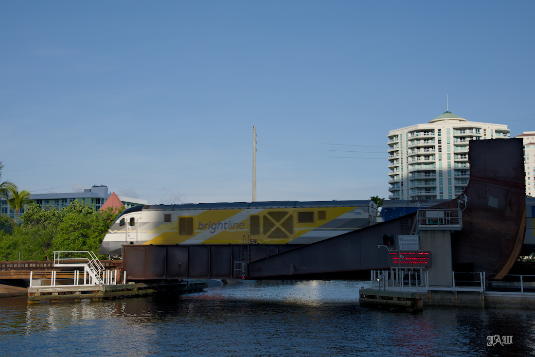 D81_3069.jpg