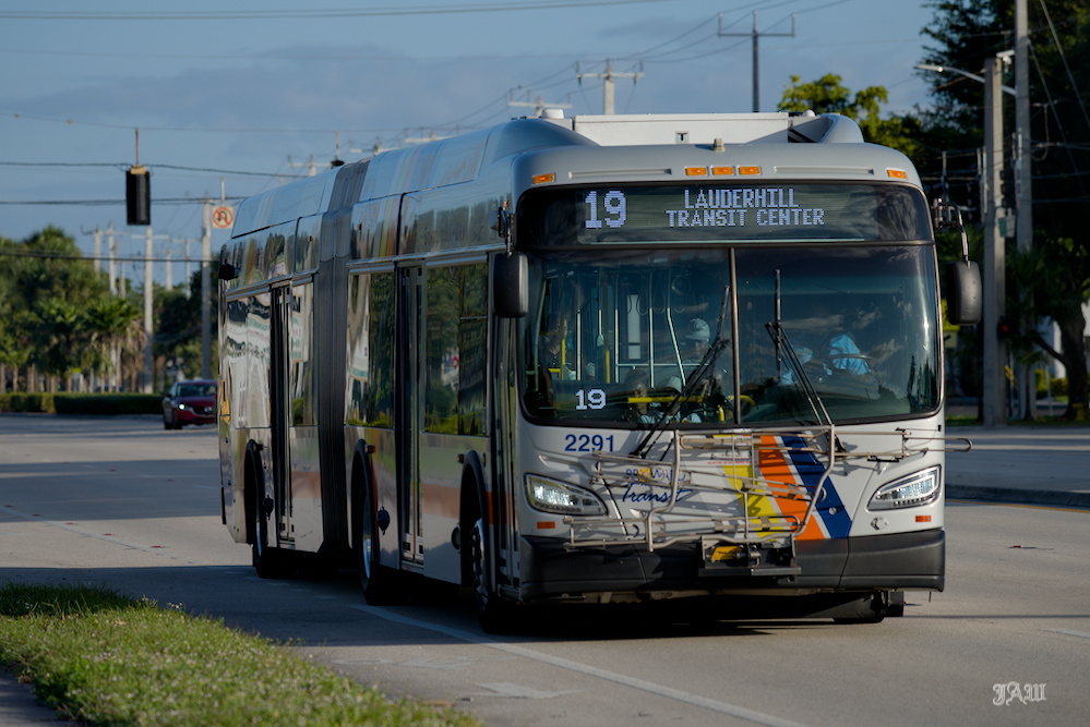 D81_3682_Cars & Trucks.jpg