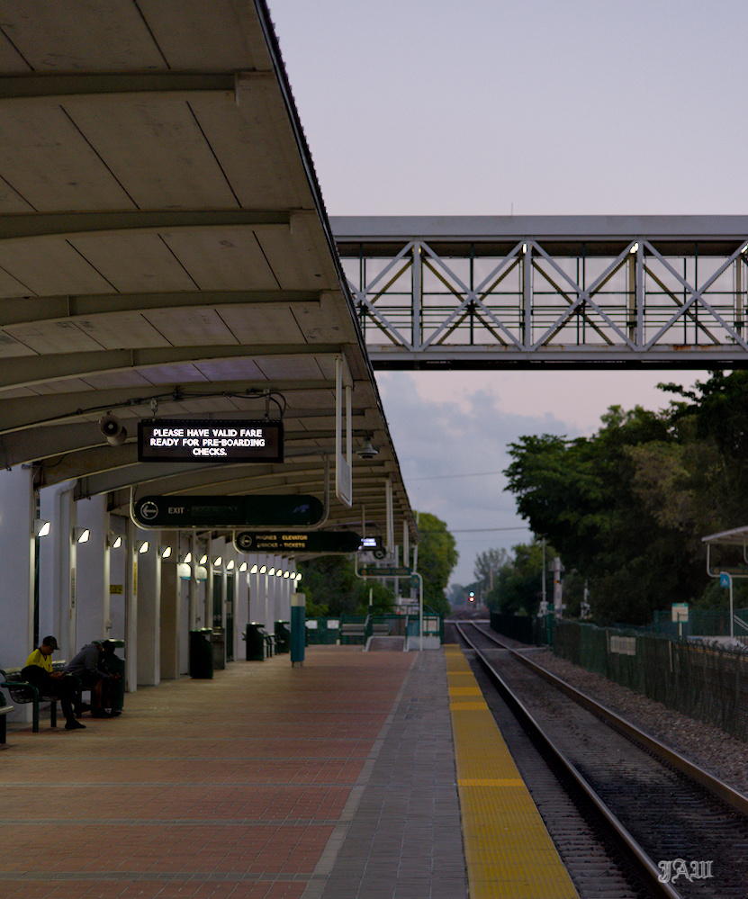 D81_3781_Structures.jpg