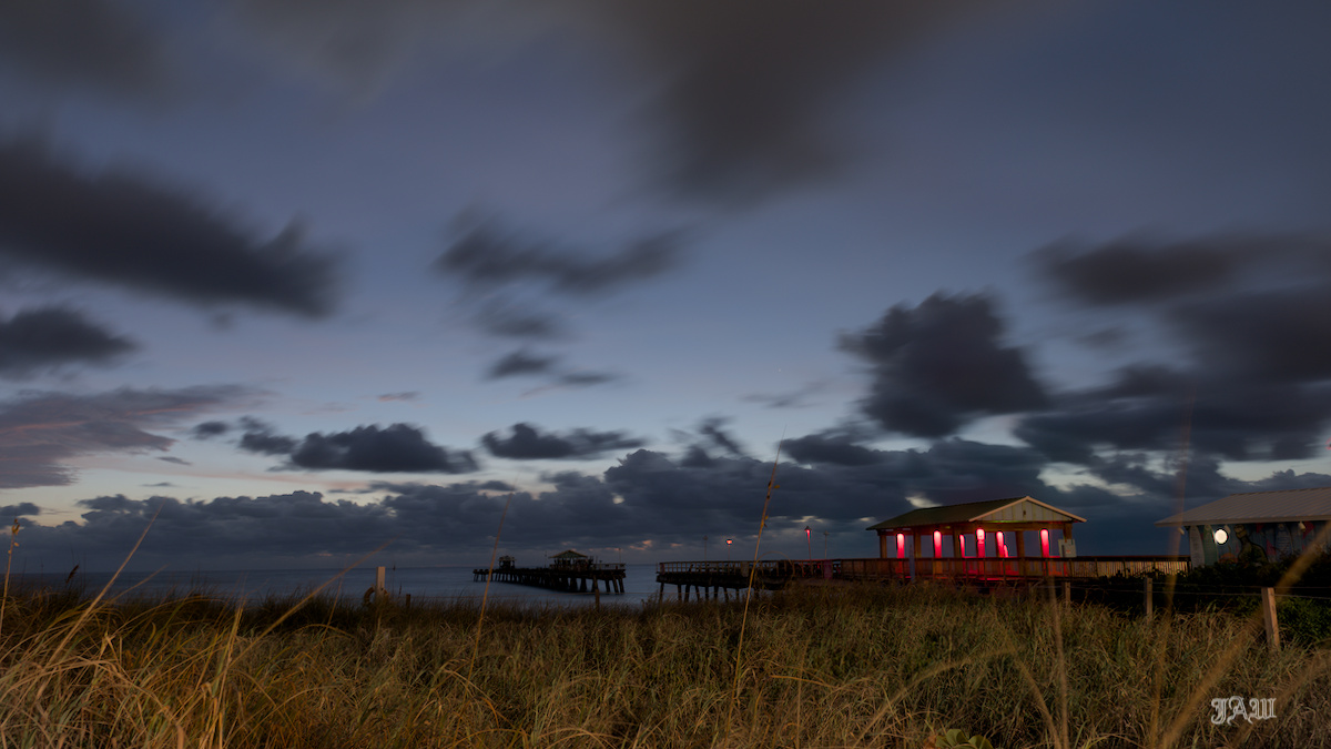 D81_4050_Seascape.jpg