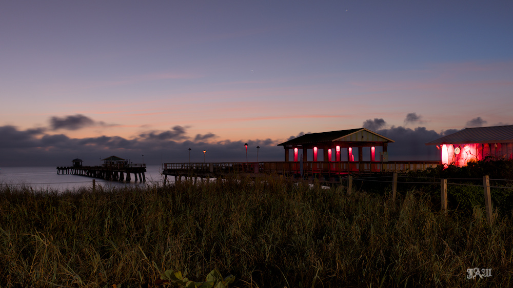 D81_4189_Seascape.jpg