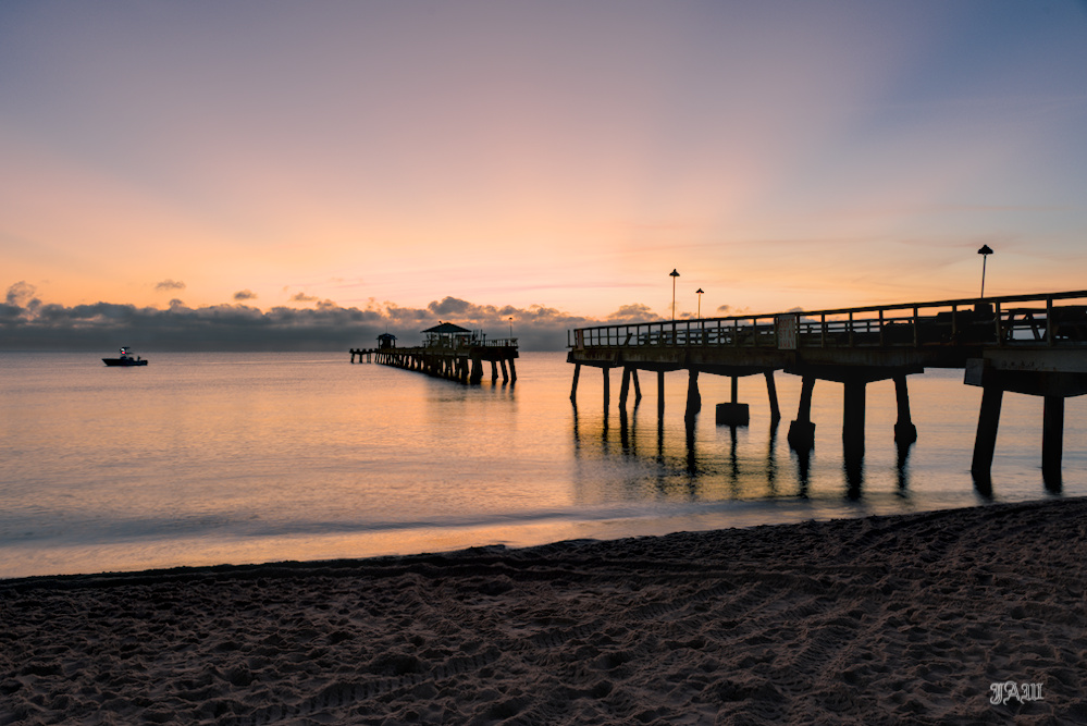 D81_4203_Seascape.jpg