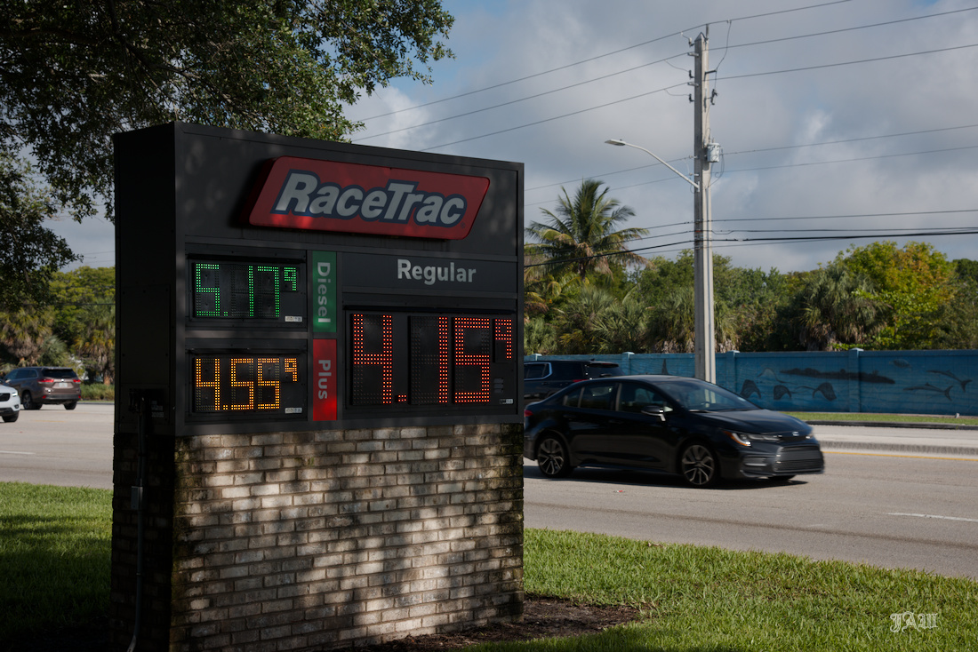 D81_5855_Marker-Sign.jpg