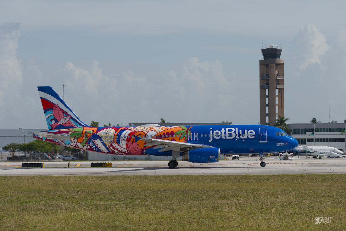D81_5954_Aircraft.jpg