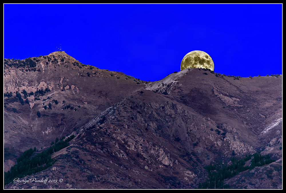 Day291MoonRising.jpg