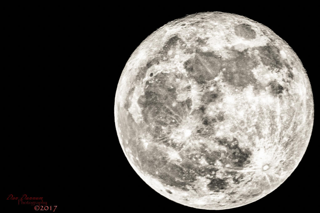 December Moon-2612-Edit.jpg