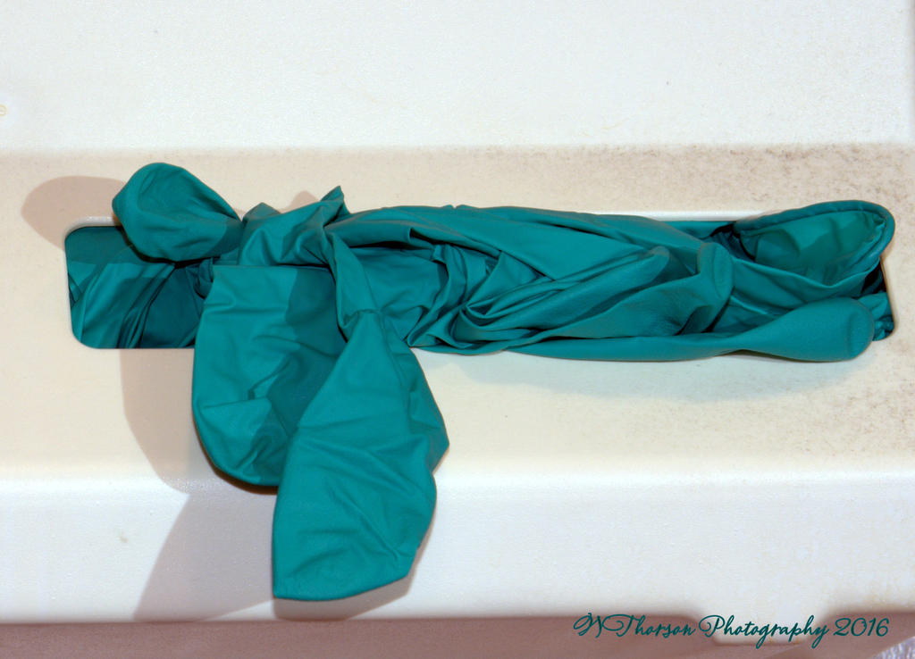 Dental Gloves 9-13-2016.jpg