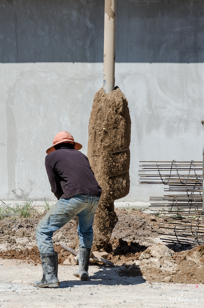 digging1-7.jpg