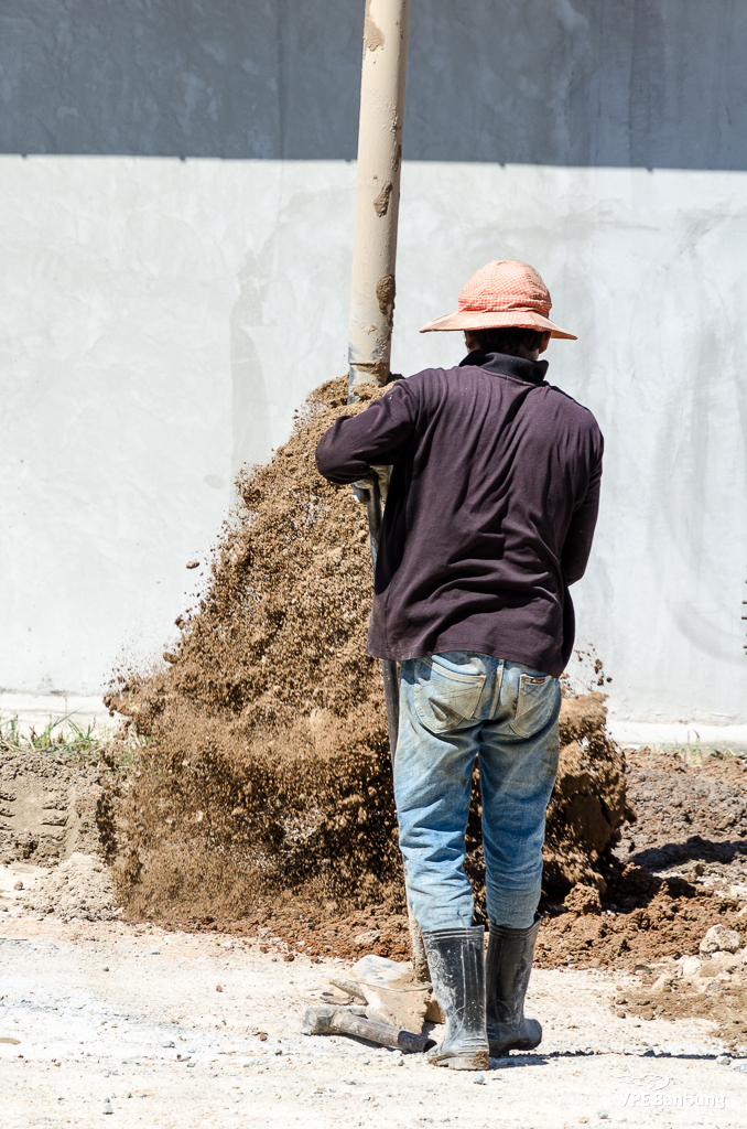 digging1-8.jpg