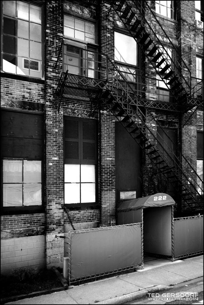 DSC_0005_00003 BW_00001.jpg