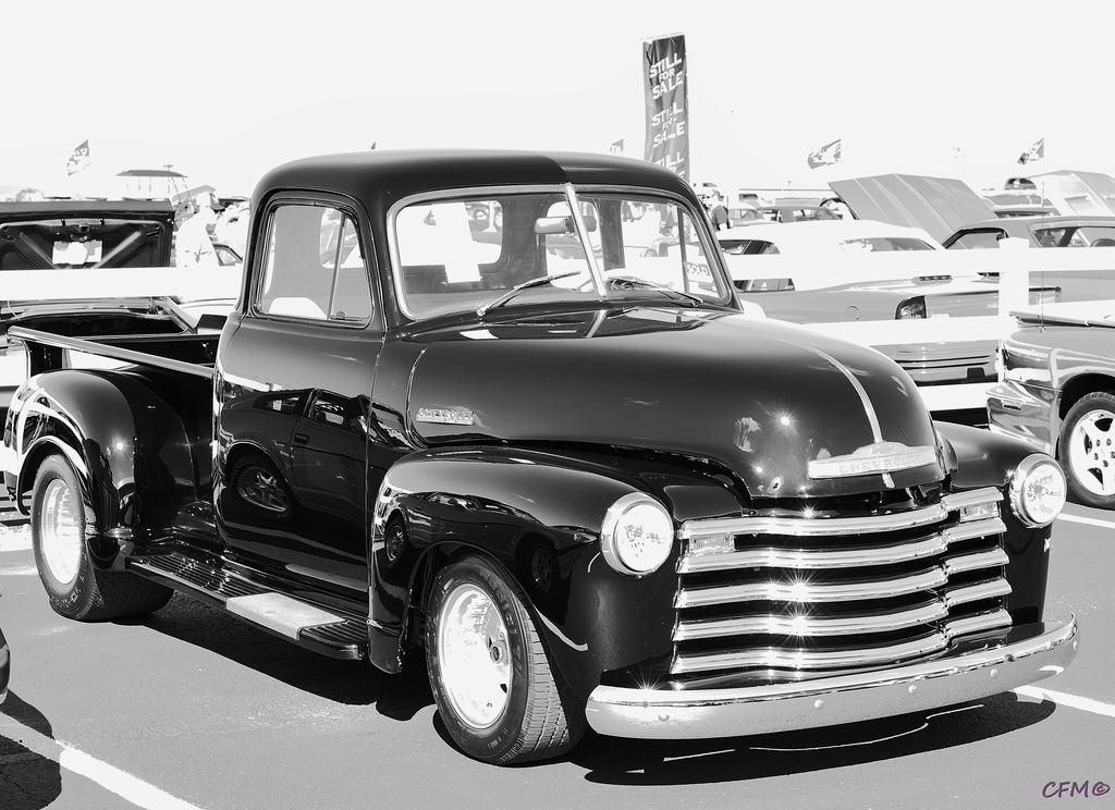 DSC_0015 nxd bw.jpg
