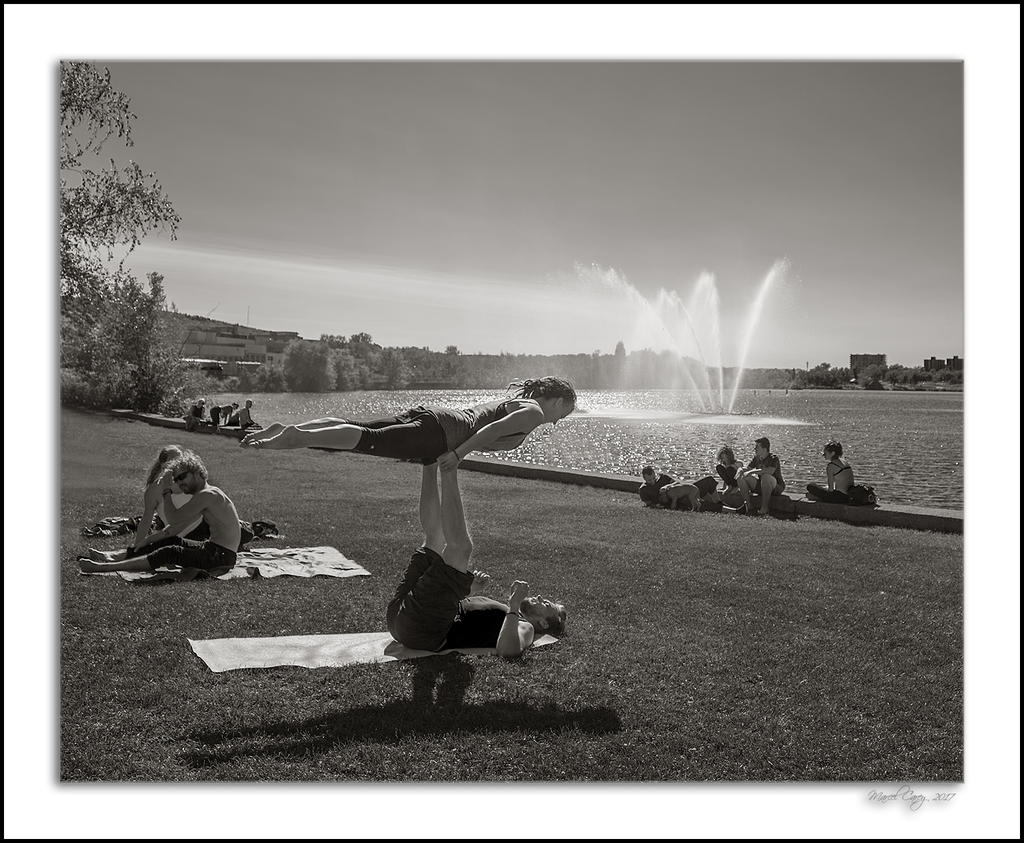 DSC_11742B&W.jpg