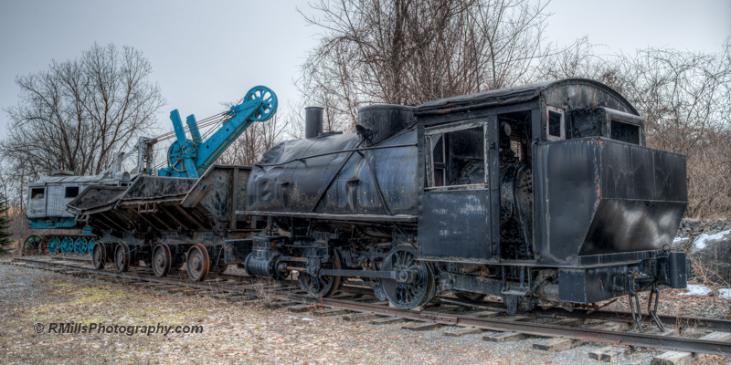 DSC_2944_5959_5_5960_6_5961_tonemapped.jpg