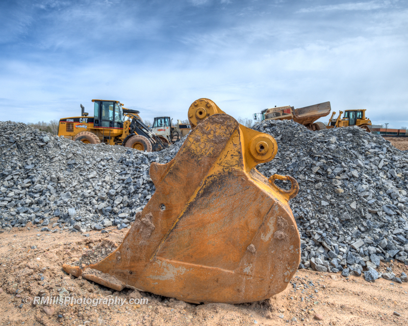 DSC_3568_6475_69_6476_70_6477_tonemapped-2.jpg