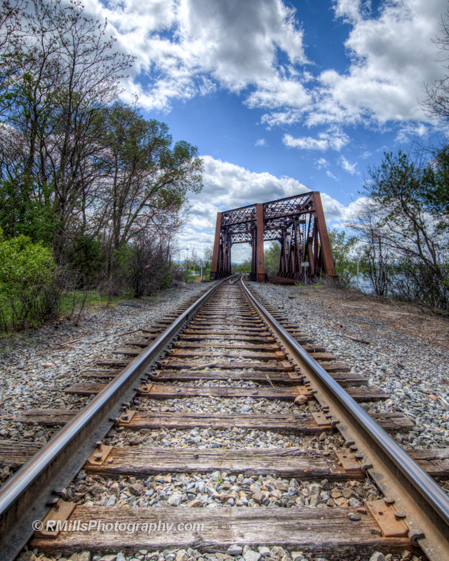 DSC_3664_6553_5_6554_6_6555_tonemapped.jpg