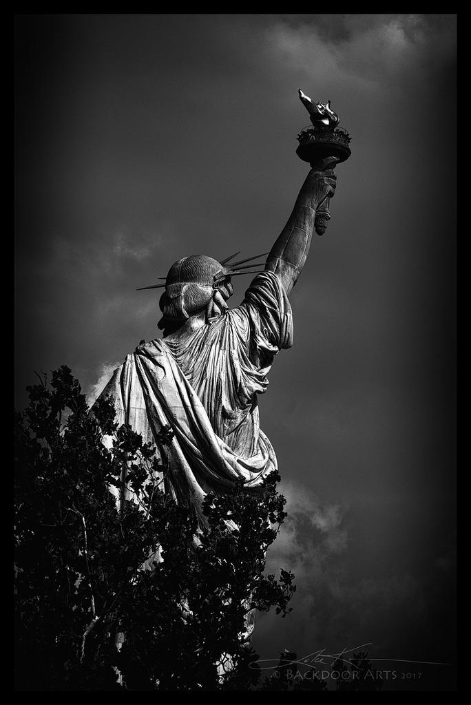 E75_6177-Edit-copy.jpg