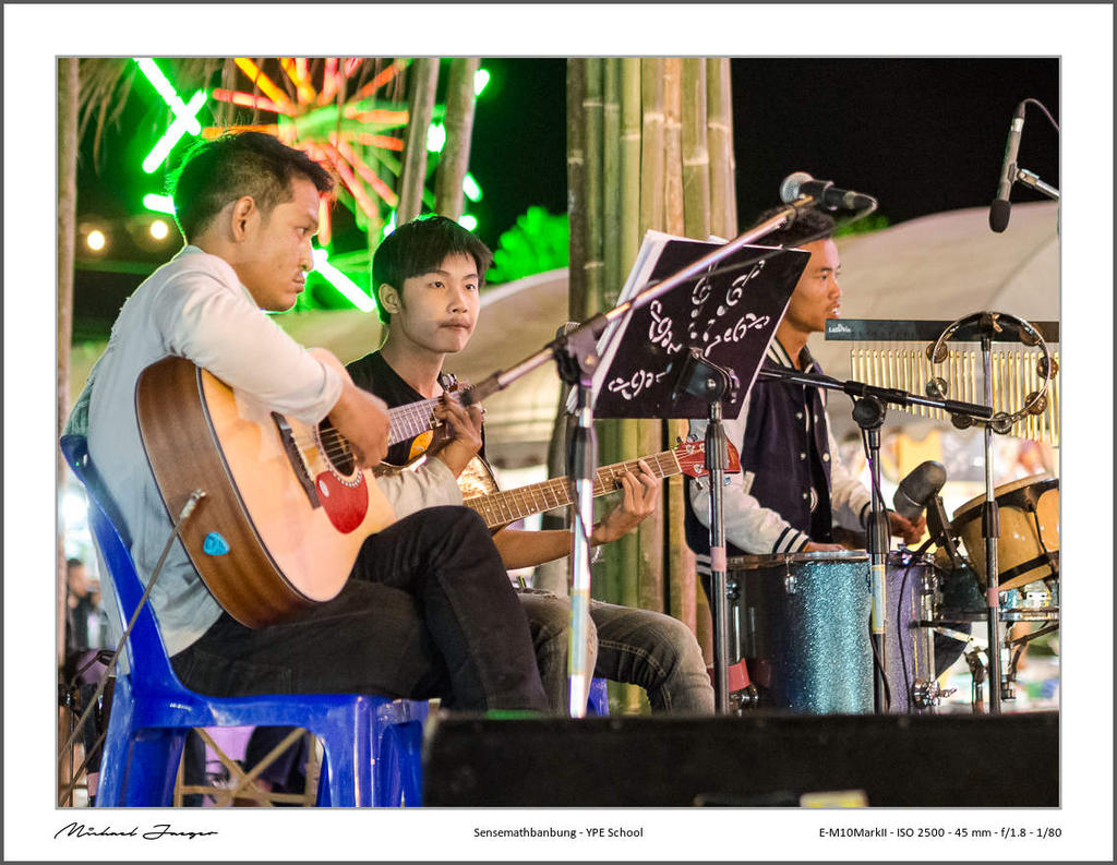entertainer-2.jpg