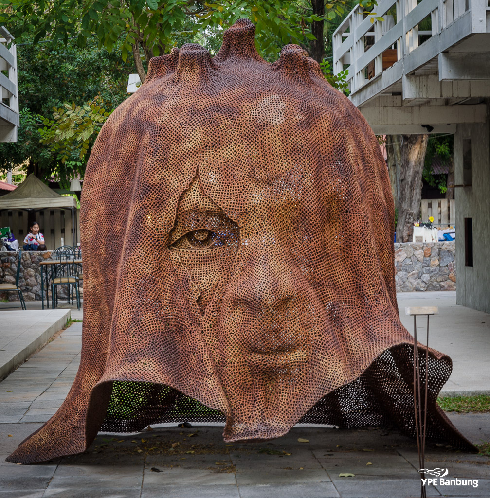 face-1.jpg