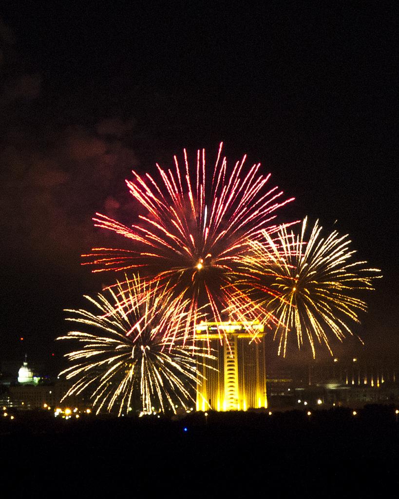 fireworks_1547.jpg