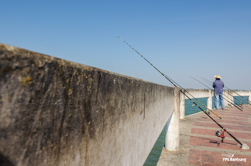 fishing-2.jpg