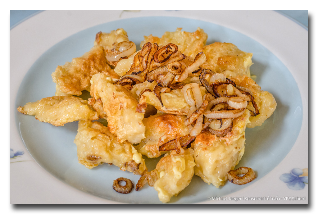 flour-dumplings-cheese2.jpg