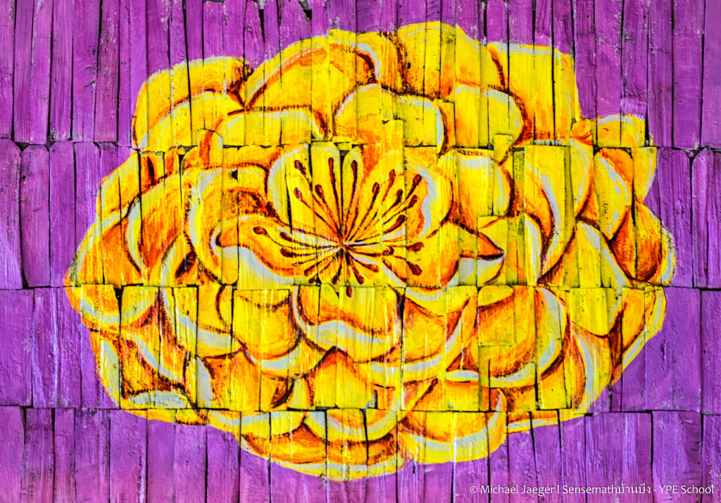 flower purple wall-1.jpg