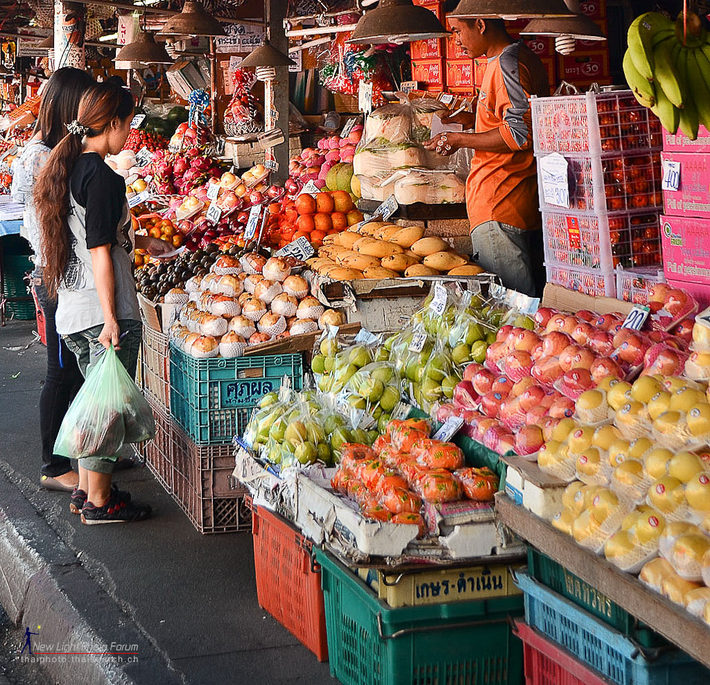 fruitmarket-1.jpg