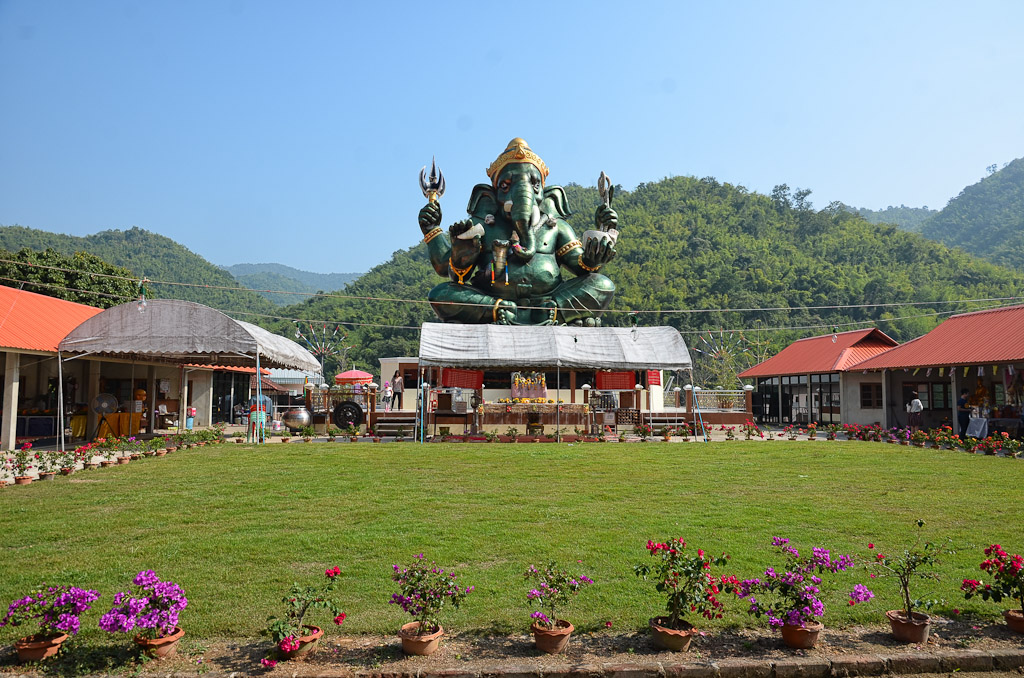 ganesha-suanphung-3.jpg