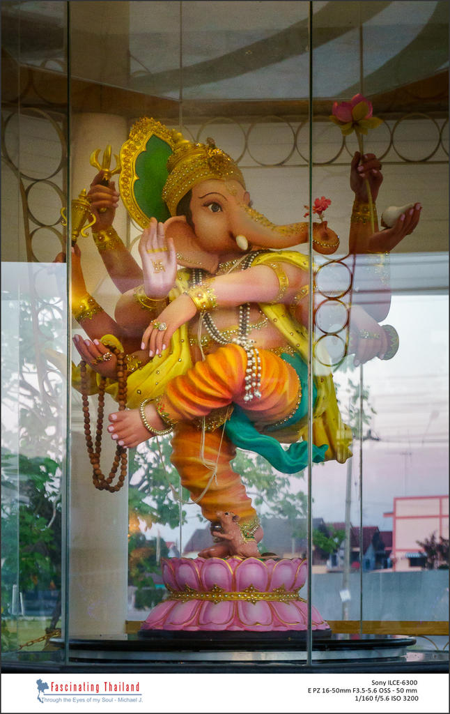 Ganesha2-1.jpg