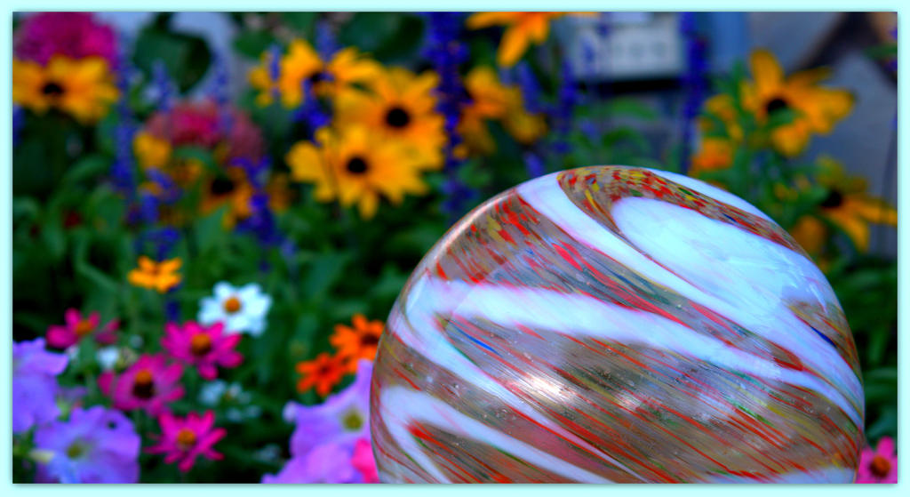 Garden Globe.jpg
