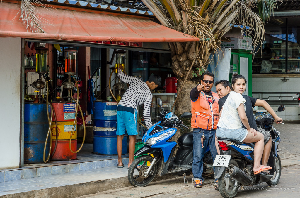 gas-station-1.jpg