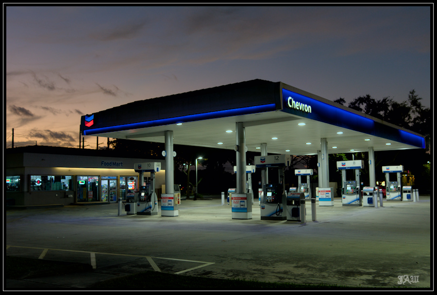 Gas_71D_7827.jpg