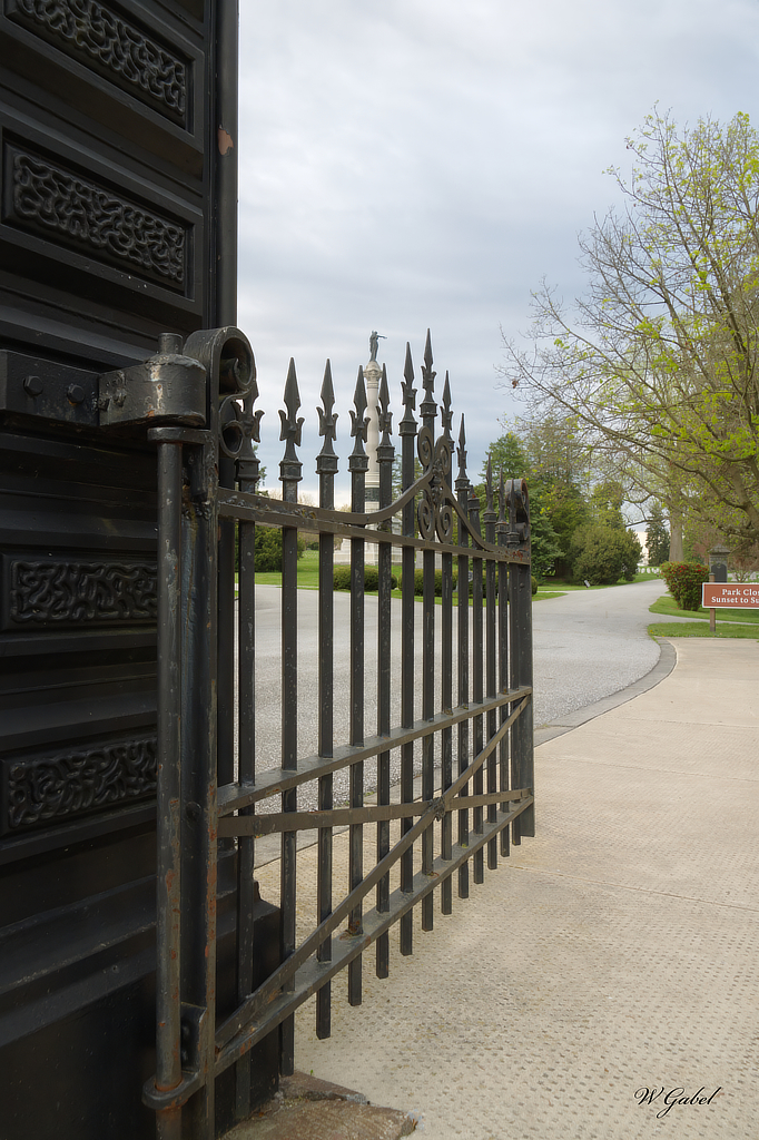 Gettysburg cemetery side gate sm.jpg