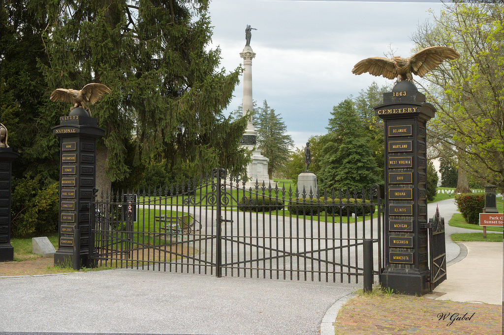 Gettysburg cemetery sm.jpg