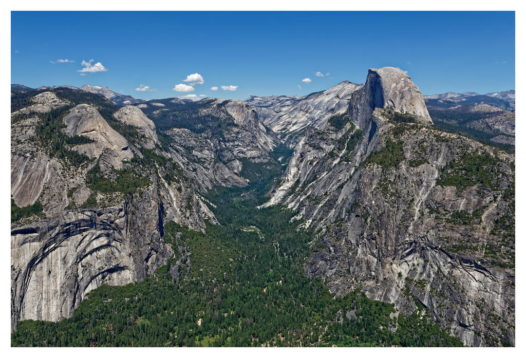 Glacier valley in Yosemite.jpg