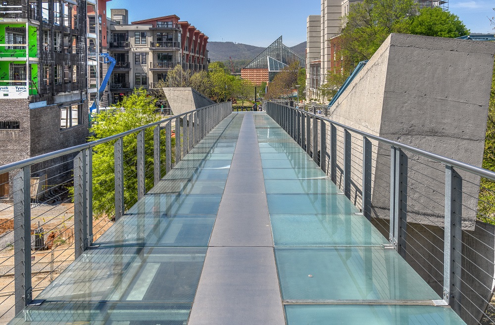 glass bridge,Chattanooga.jpg