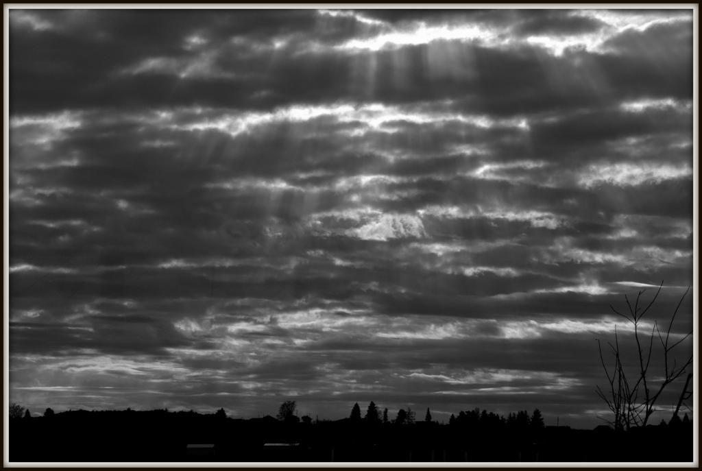 godlight 007-002.jpg