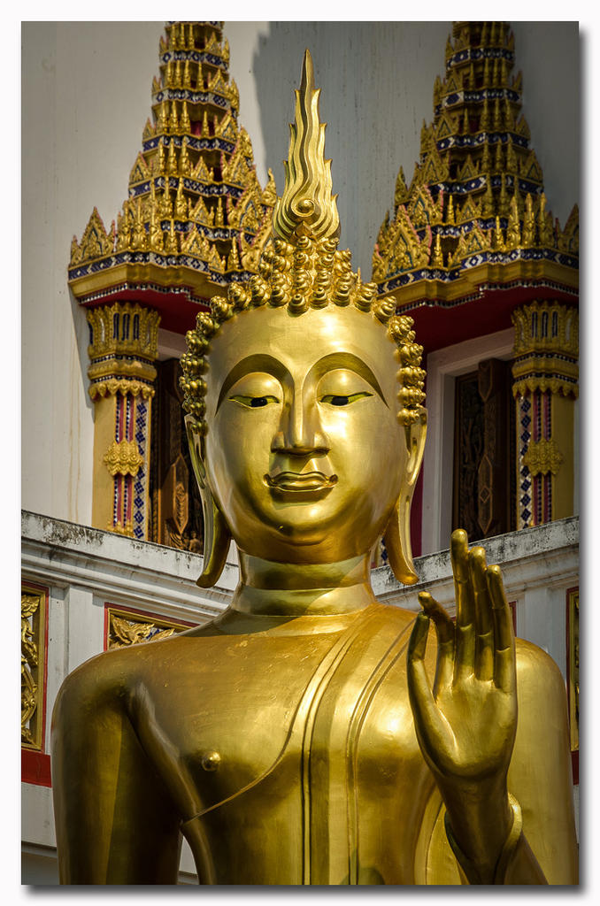 gold-buddha-Ype-Banbung-2-FrameShop.jpg