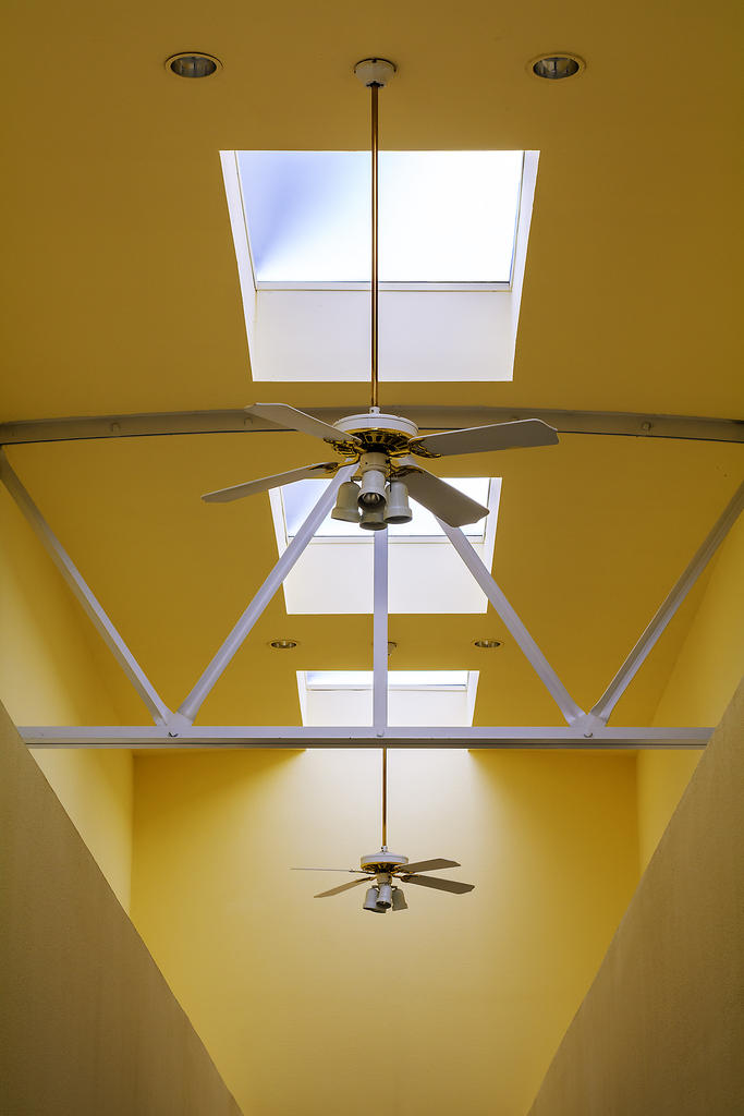 Hallway #2.jpg