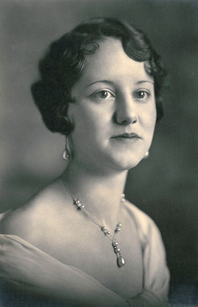 Hazel Allen 1.jpg