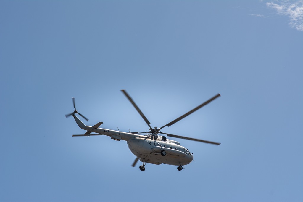 helicopter.jpg