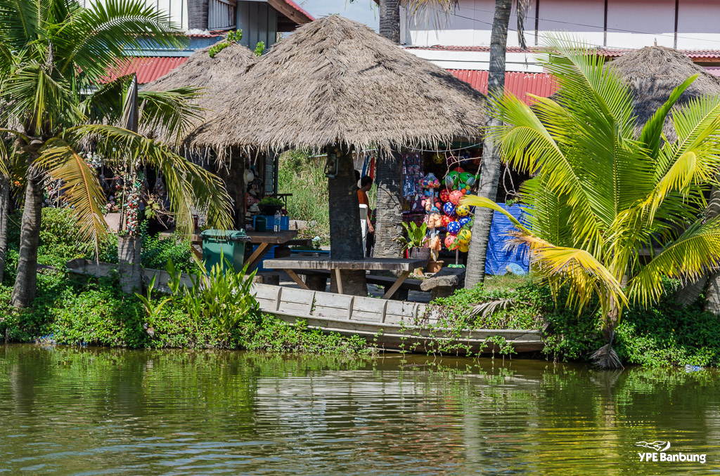 Hua-Hin-Sam-Phan-Nam-Floating-Market--12.jpg