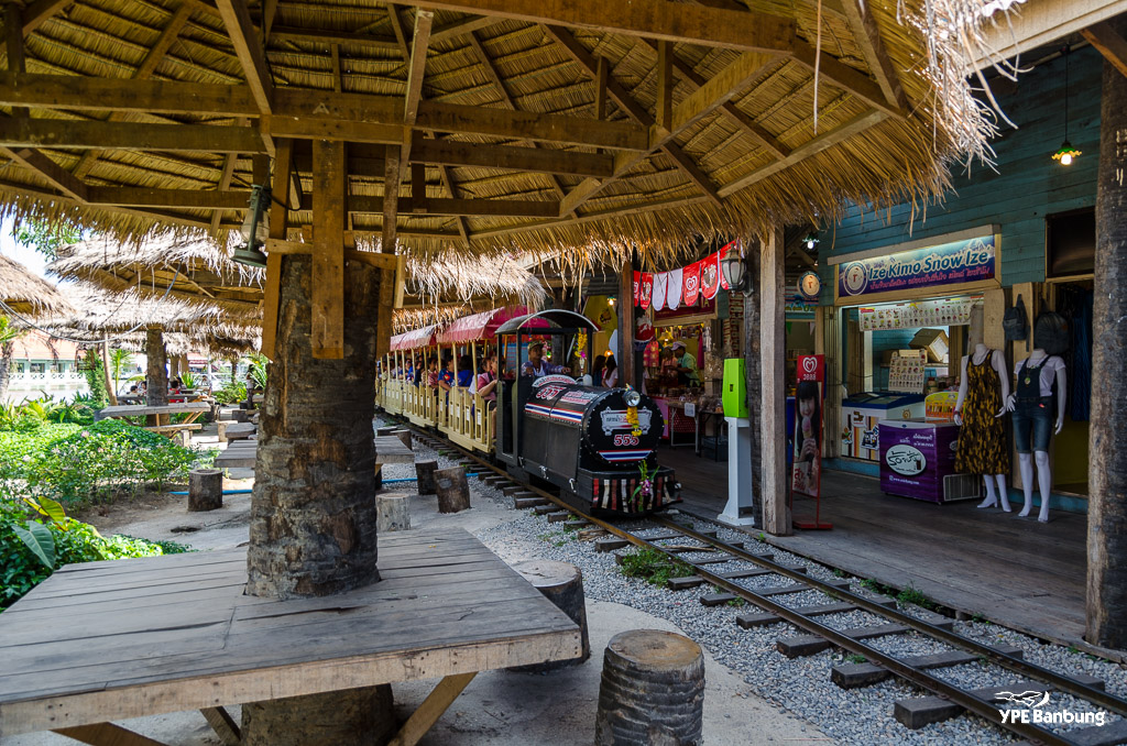 Hua-Hin-Sam-Phan-Nam-Floating-Market--13.jpg