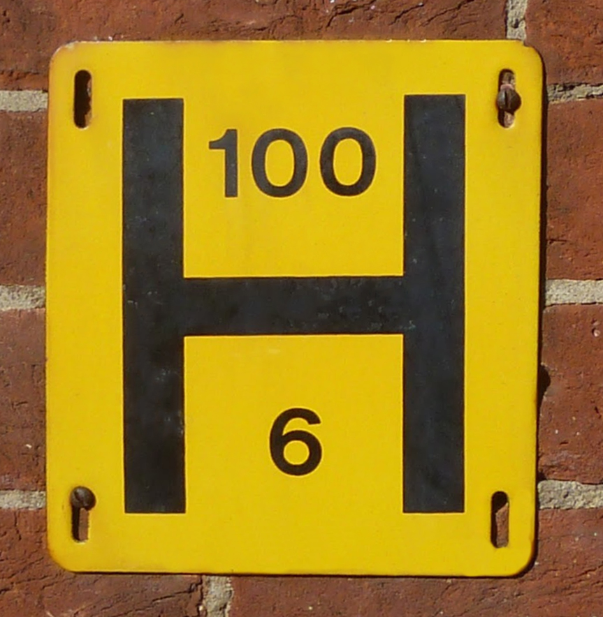 Hydrant_Sign.jpg