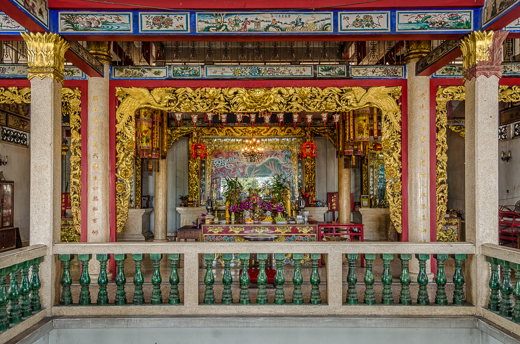 inoto-temple-1.jpg