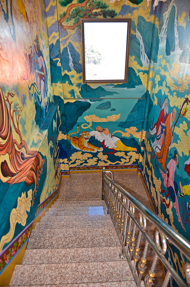 inside-1.jpg