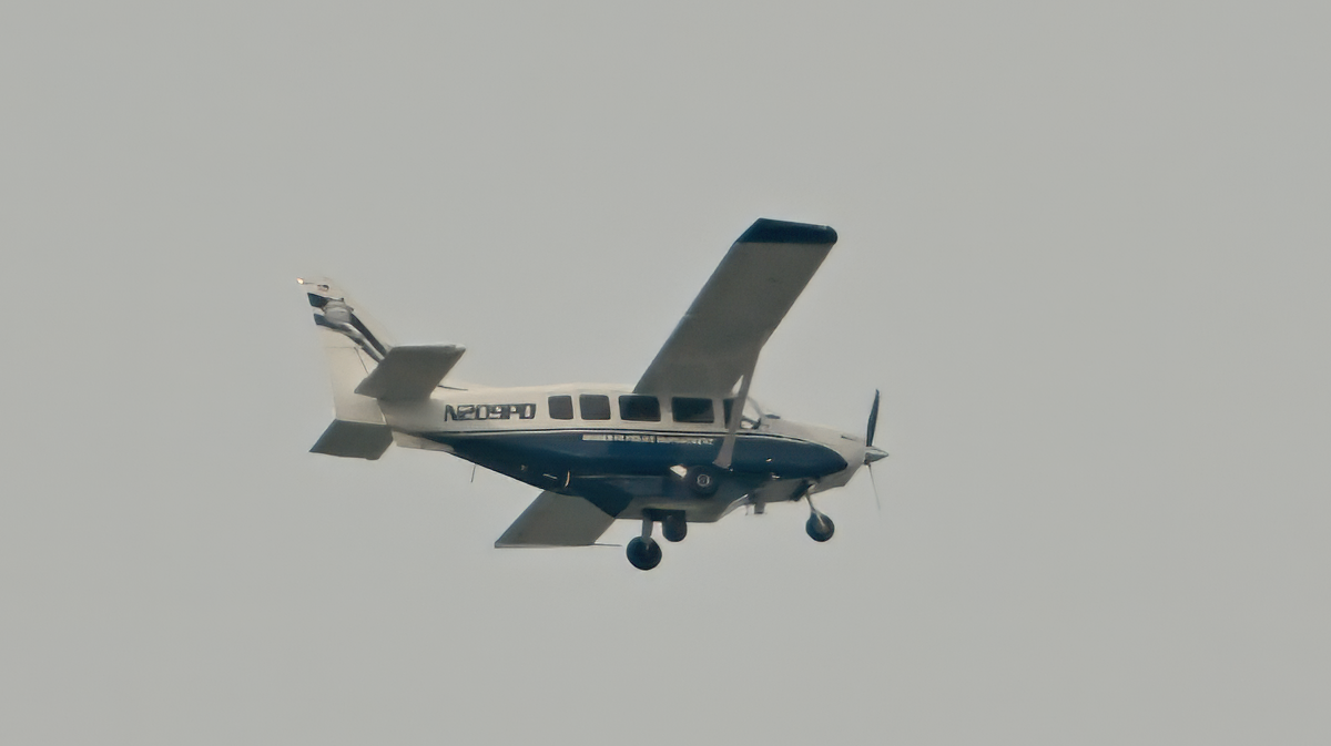 KFW_2927GsT.png