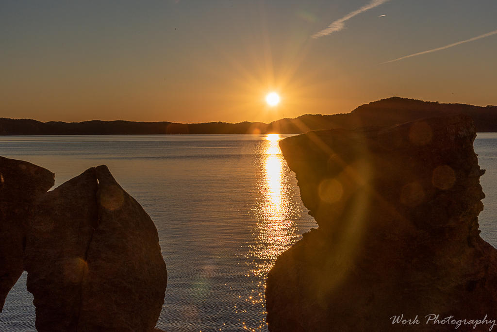 Lake Cumberland sunset near Holcomb's Boat Ramp