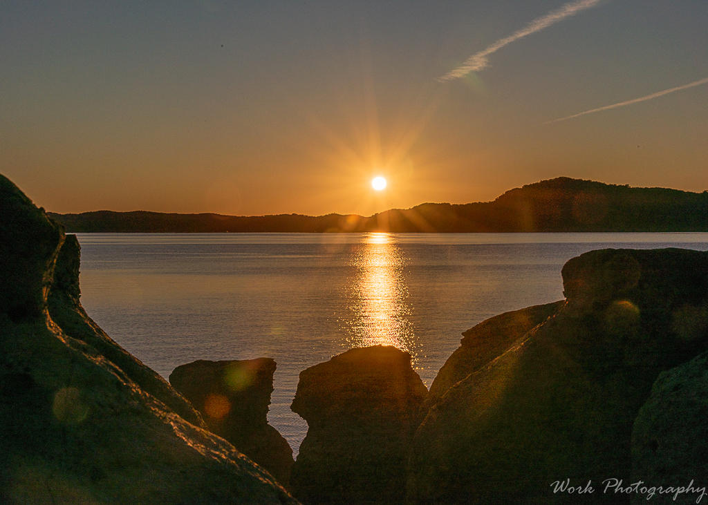 Lake Cumberland sunset near Holcomb's Boat Ramp