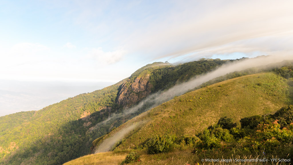landscape doi inthanon cm foggy-4.jpg